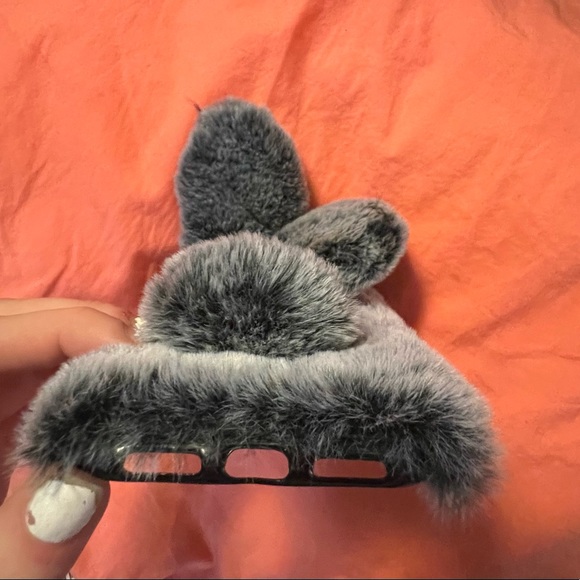 Fluffy bunny iPhone X case - Picture 6 of 7